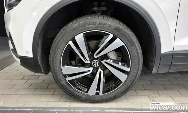 Volkswagen Touareg 2020 3.0 автомат (гидро), миниатюра 5 Volkswagen Touareg 2020 3.0 автомат (гидро), миниатюра 5