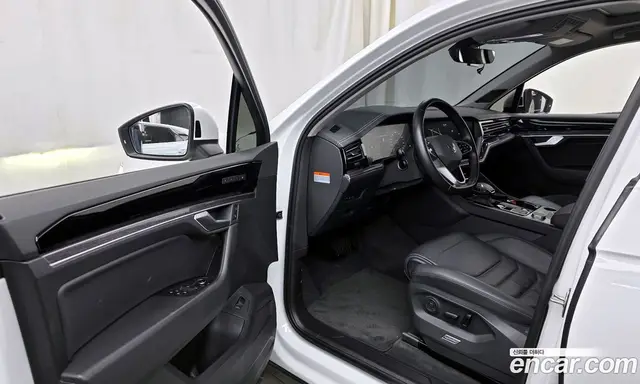 Volkswagen Touareg 2020 3.0 автомат (гидро), миниатюра 10 Volkswagen Touareg 2020 3.0 автомат (гидро), миниатюра 10
