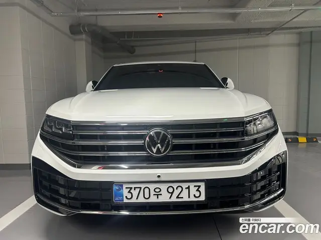 Volkswagen Touareg 2026 3.0 автомат (гидро), миниатюра 1 Volkswagen Touareg 2026 3.0 автомат (гидро), миниатюра 1