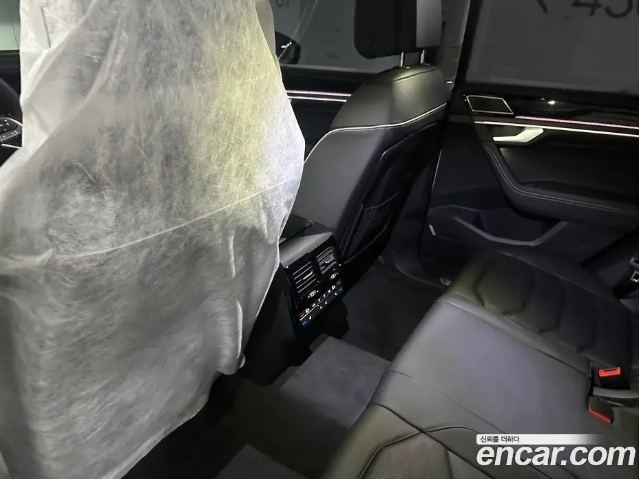 Volkswagen Touareg 2026 3.0 автомат (гидро), фото 16 Volkswagen Touareg 2026 3.0 автомат (гидро), фото 16