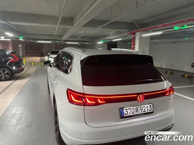 Volkswagen Touareg 2026 3.0 автомат (гидро), миниатюра 4 Volkswagen Touareg 2026 3.0 автомат (гидро), миниатюра 4