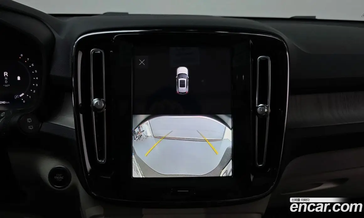 Volvo XC40 2022 2.0 автомат (гидро), фото 22 Volvo XC40 2022 2.0 автомат (гидро), фото 22