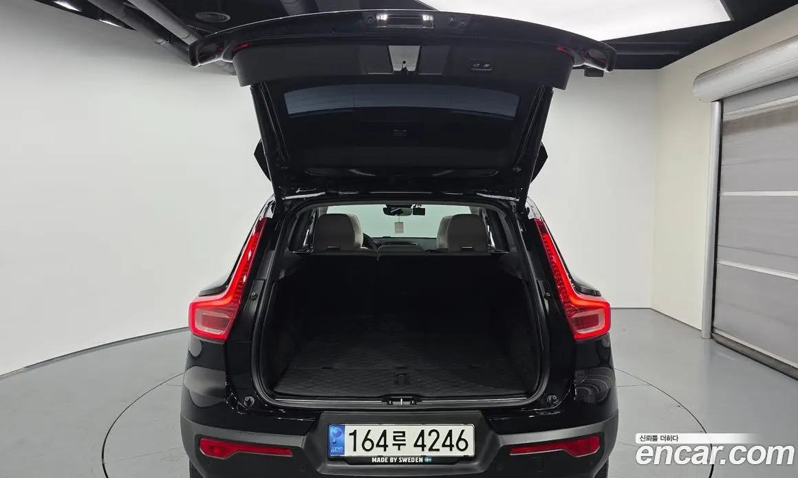 Volvo XC40 2022 2.0 автомат (гидро), фото 26 Volvo XC40 2022 2.0 автомат (гидро), фото 26