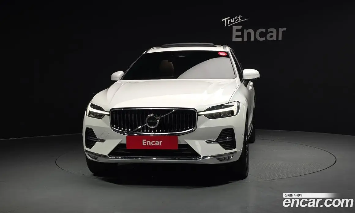 Volvo XC60 2025 2.0 автомат (гидро), фото 3 Volvo XC60 2025 2.0 автомат (гидро), фото 3