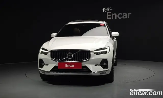 Volvo XC60 2025 2.0 автомат (гидро), миниатюра 3 Volvo XC60 2025 2.0 автомат (гидро), миниатюра 3