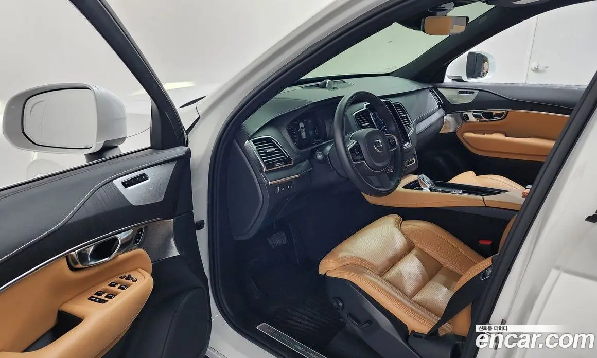 Volvo XC90 2022 2.0 автомат (гидро), фото 13 Volvo XC90 2022 2.0 автомат (гидро), фото 13