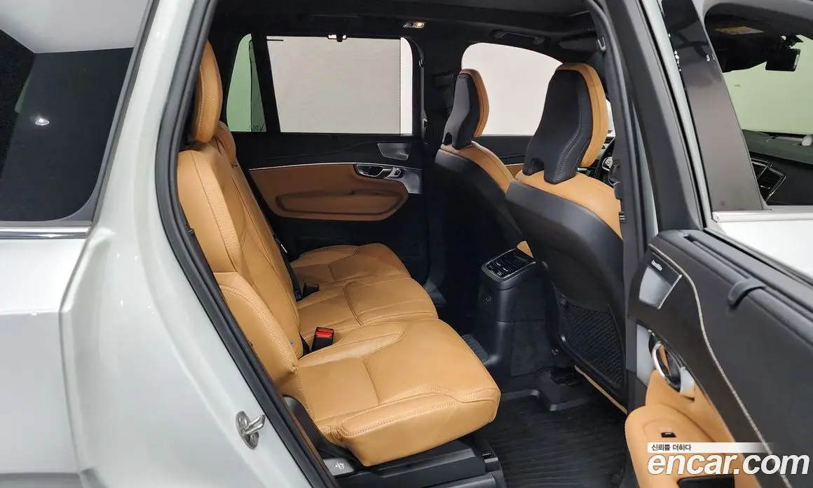 Volvo XC90 2022 2.0 автомат (гидро), фото 16 Volvo XC90 2022 2.0 автомат (гидро), фото 16