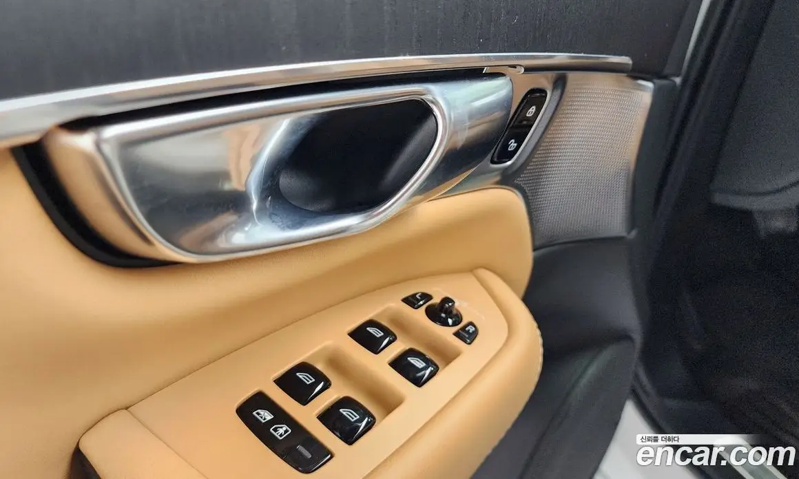 Volvo XC90 2022 2.0 автомат (гидро), фото 37 Volvo XC90 2022 2.0 автомат (гидро), фото 37