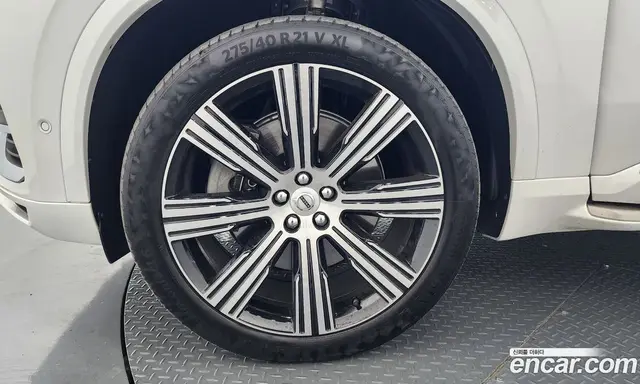 Volvo XC90 2022 2.0 автомат (гидро), миниатюра 5 Volvo XC90 2022 2.0 автомат (гидро), миниатюра 5