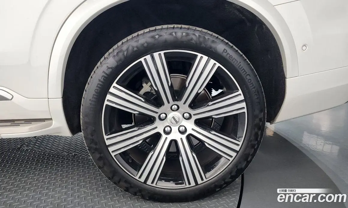 Volvo XC90 2022 2.0 автомат (гидро), фото 7 Volvo XC90 2022 2.0 автомат (гидро), фото 7