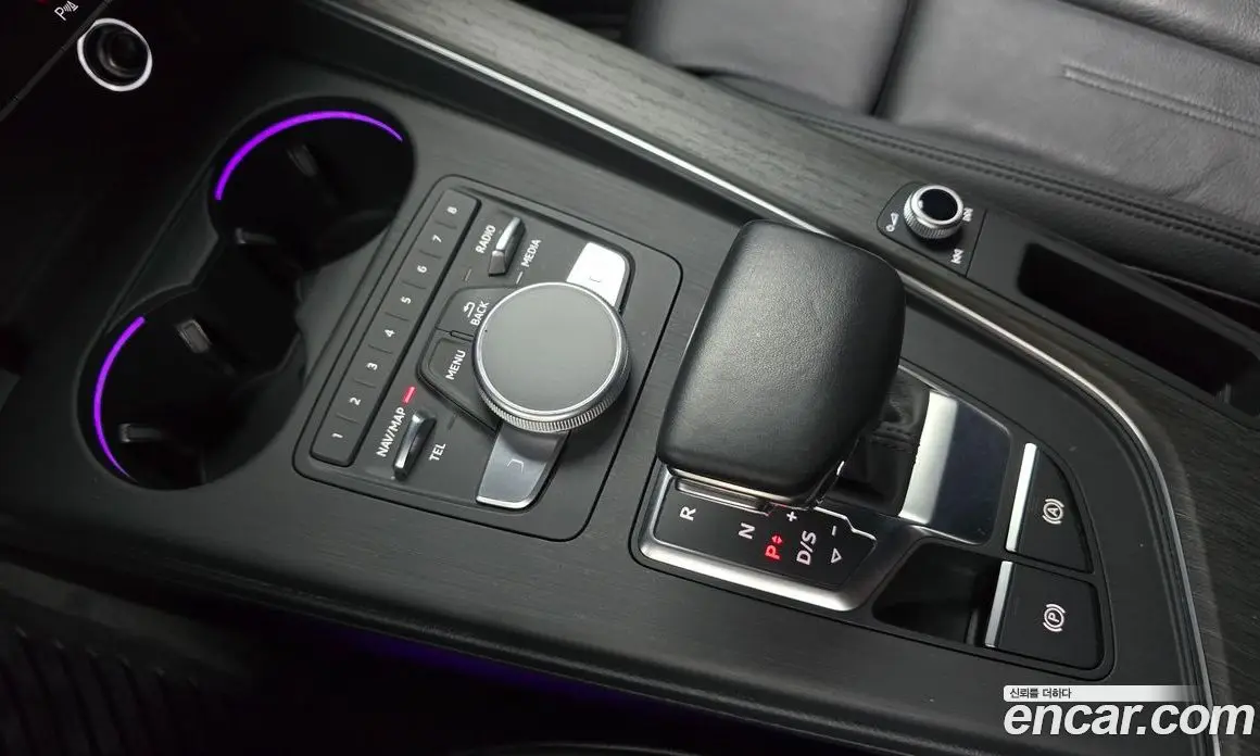 Audi A4 2019 2.0 автомат (гидро), фото 12