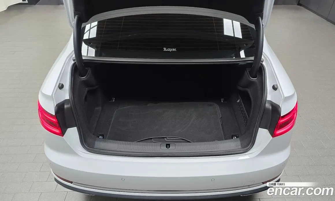 Audi A4 2019 2.0 автомат (гидро), фото 28