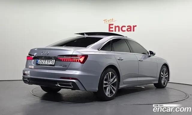 Audi A6 2021 2.0 автомат (гидро), миниатюра 2