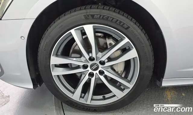 Audi A6 2021 2.0 автомат (гидро), миниатюра 5