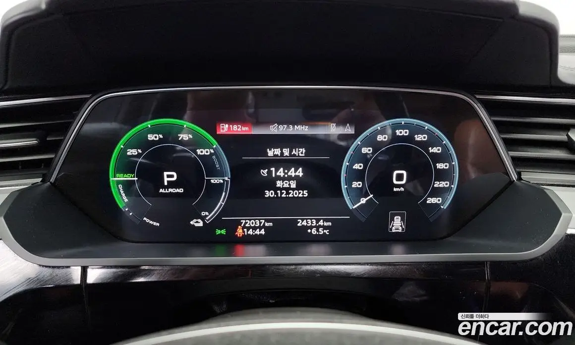 Audi e-tron 2021 0.2 автомат (гидро), фото 8