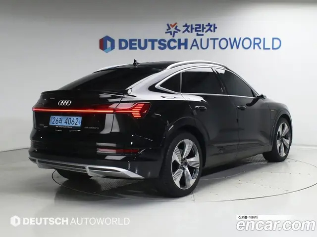 Audi e-tron 2021 1.7 автомат (гидро), миниатюра 2 Audi e-tron 2021 1.7 автомат (гидро), миниатюра 2