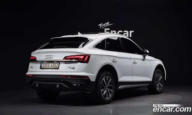 Audi Q5 2022 2.0 автомат (гидро), миниатюра 2