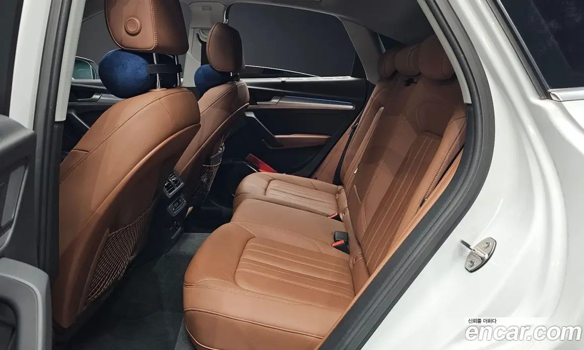 Audi Q5 2022 2.0 автомат (гидро), фото 12