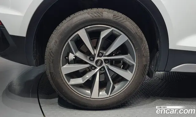 Audi Q5 2022 2.0 автомат (гидро), миниатюра 5