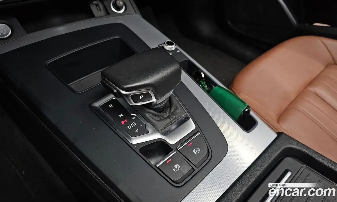 Audi Q5 2022 2.0 автомат (гидро), фото 9