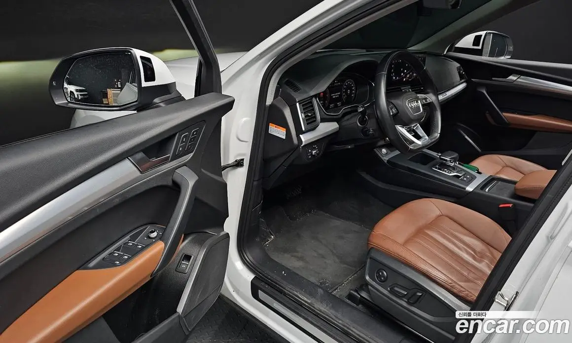 Audi Q5 2022 2.0 автомат (гидро), фото 10