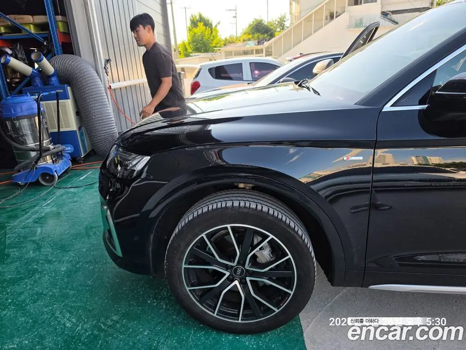 Audi Q5 2024 2.0 автомат (гидро), фото 14 Audi Q5 2024 2.0 автомат (гидро), фото 14