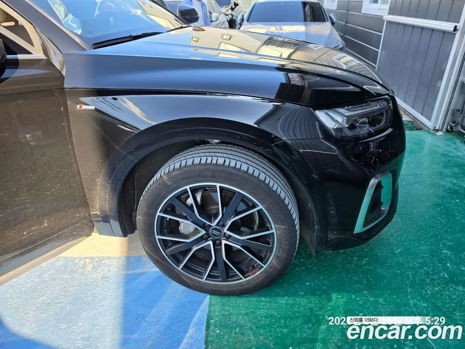 Audi Q5 2024 2.0 автомат (гидро), фото 15 Audi Q5 2024 2.0 автомат (гидро), фото 15