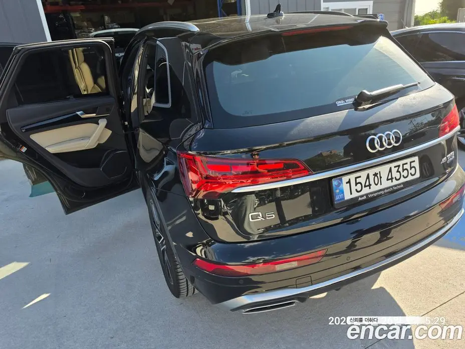 Audi Q5 2024 2.0 автомат (гидро), фото 9 Audi Q5 2024 2.0 автомат (гидро), фото 9