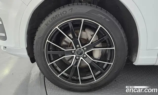 Audi Q7 2019 2.0 автомат (гидро), миниатюра 5 Audi Q7 2019 2.0 автомат (гидро), миниатюра 5