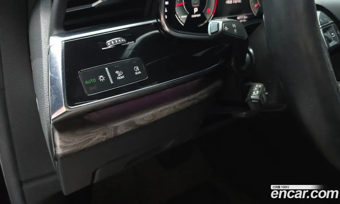 Audi Q8 2021 3.0 автомат (гидро), фото 14 Audi Q8 2021 3.0 автомат (гидро), фото 14