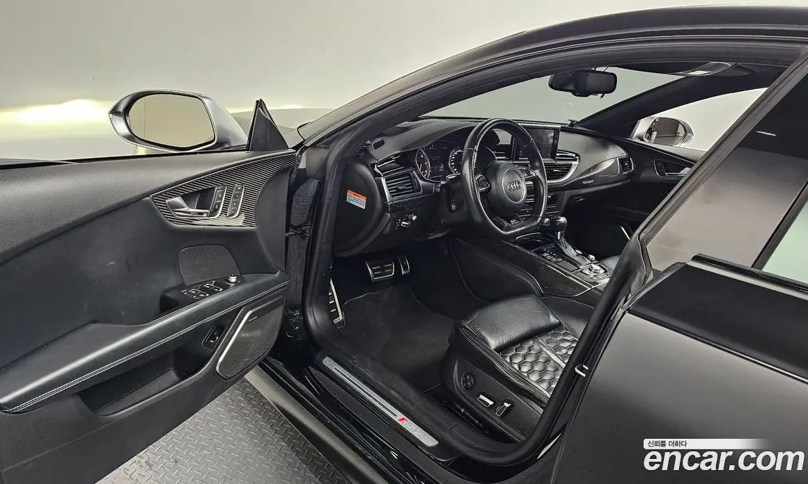 Audi RS7 2014 4.0 автомат (гидро), фото 10 Audi RS7 2014 4.0 автомат (гидро), фото 10