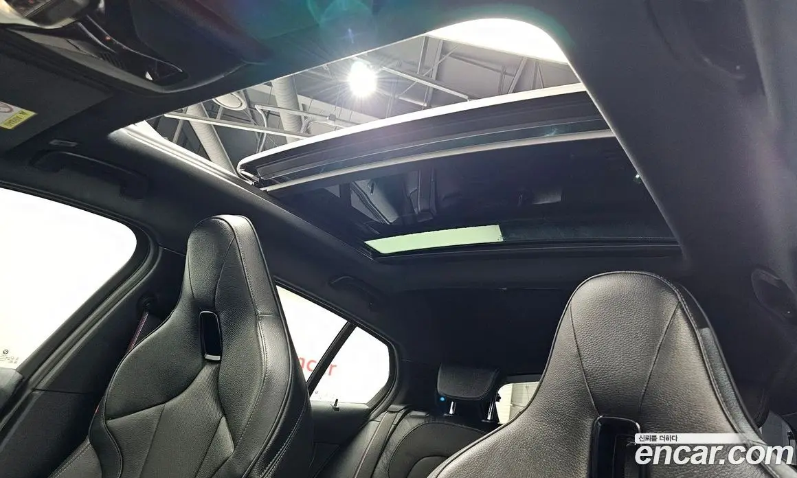 BMW 1 серия 2022 2.0 автомат (гидро), фото 21