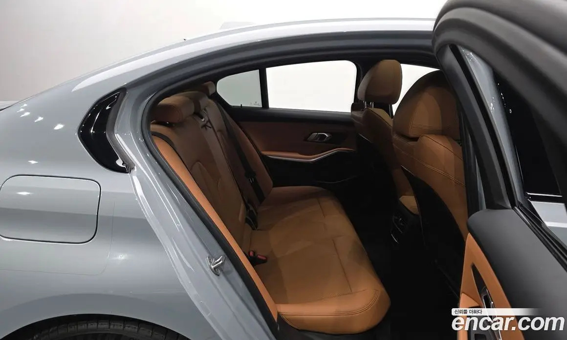 BMW 3 серия 2023 2.0 автомат (гидро), фото 18