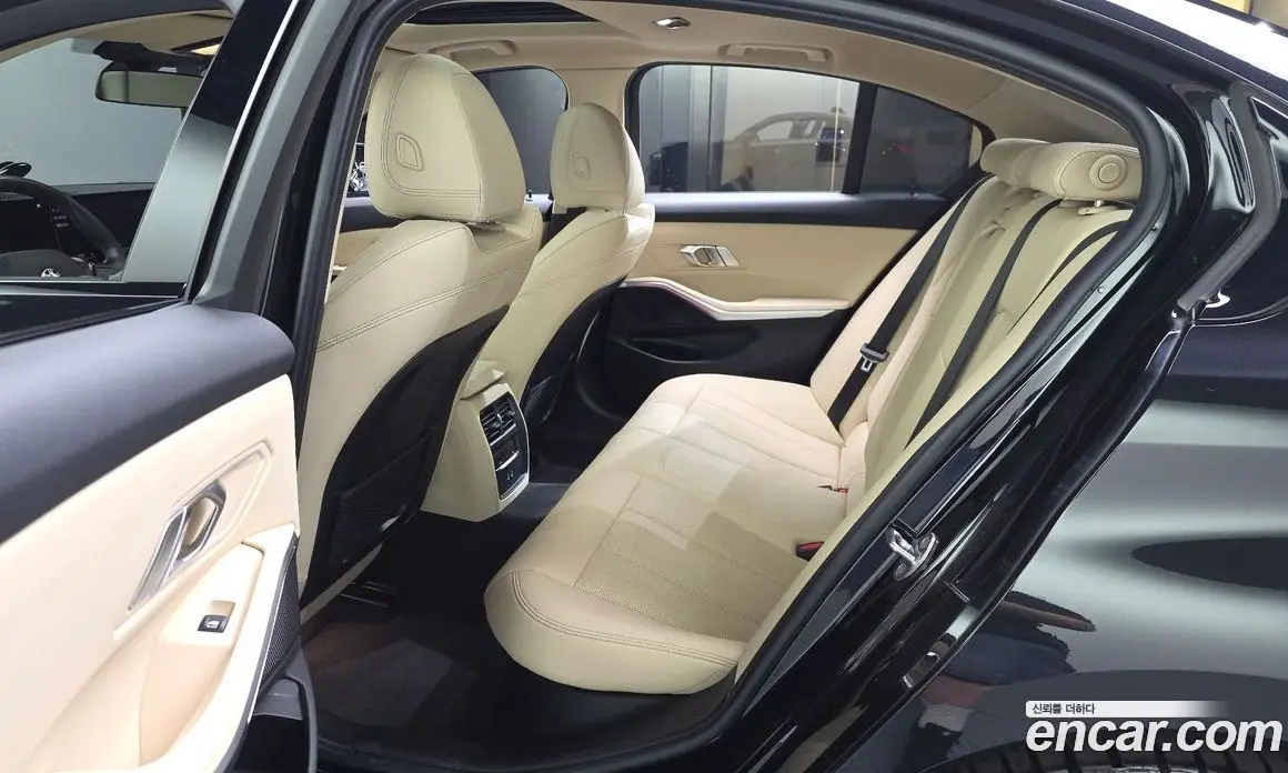 BMW 3 серия 2023 2.0 автомат (гидро), фото 16 BMW 3 серия 2023 2.0 автомат (гидро), фото 16