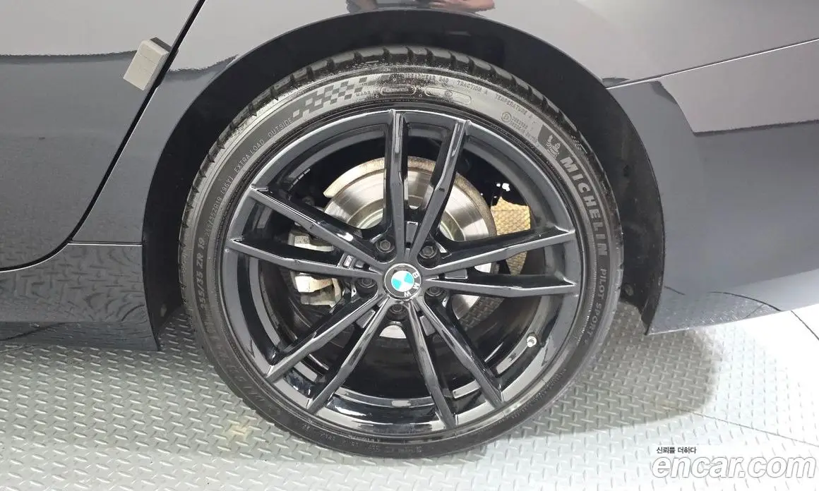BMW 3 серия 2023 2.0 автомат (гидро), фото 7 BMW 3 серия 2023 2.0 автомат (гидро), фото 7