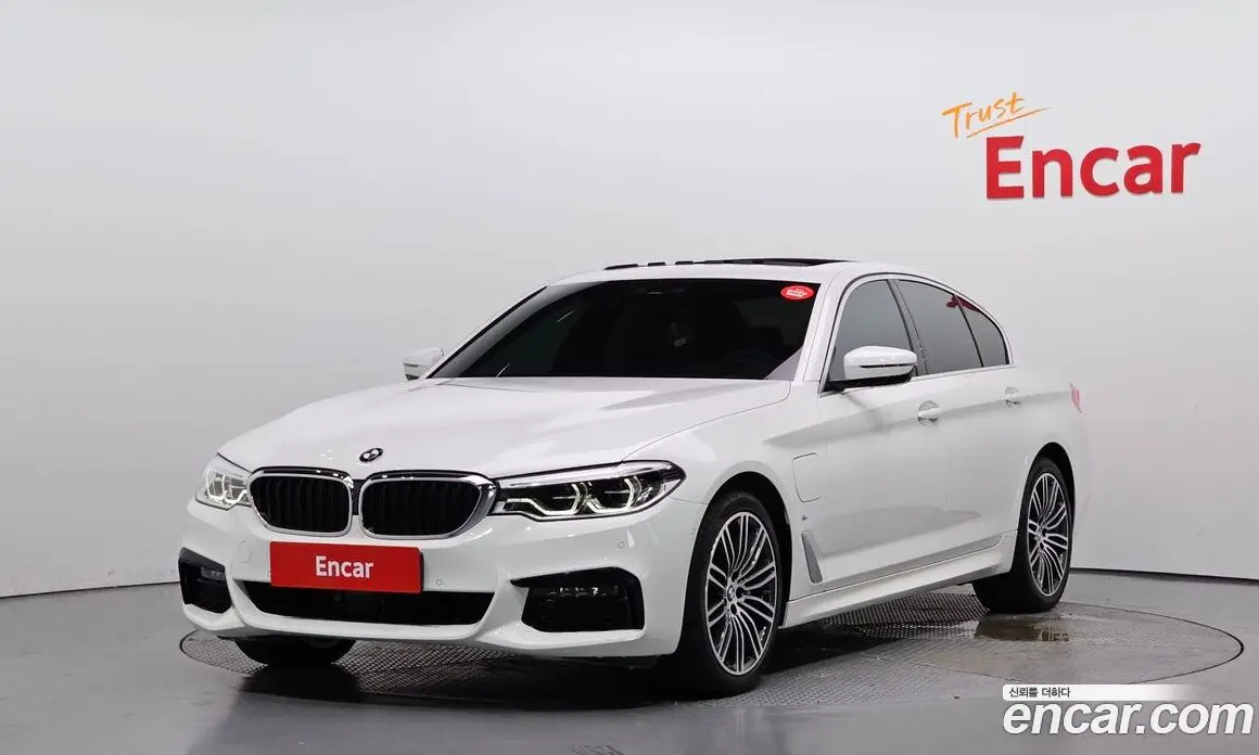 BMW 5 серия 2020 2.0 автомат (гидро), фото 1 BMW 5 серия 2020 2.0 автомат (гидро), фото 1