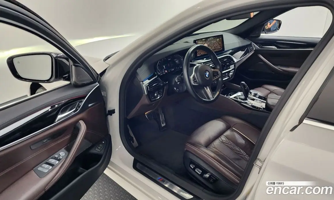 BMW 5 серия 2021 2.0 автомат (гидро), фото 13 BMW 5 серия 2021 2.0 автомат (гидро), фото 13