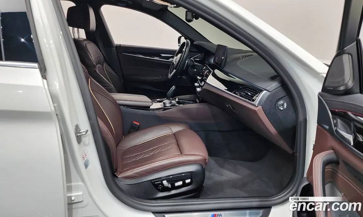 BMW 5 серия 2021 2.0 автомат (гидро), фото 16 BMW 5 серия 2021 2.0 автомат (гидро), фото 16