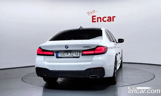 BMW 5 серия 2021 2.0 автомат (гидро), миниатюра 4 BMW 5 серия 2021 2.0 автомат (гидро), миниатюра 4