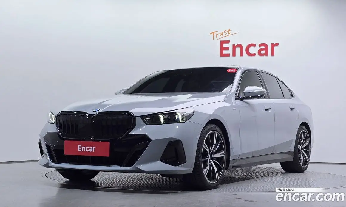 BMW 5 серия 2025 2.0 автомат (гидро), фото 1 BMW 5 серия 2025 2.0 автомат (гидро), фото 1