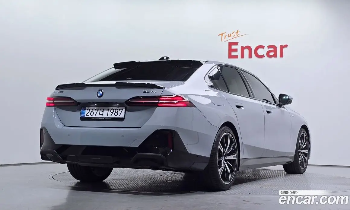 BMW 5 серия 2025 2.0 автомат (гидро), фото 2 BMW 5 серия 2025 2.0 автомат (гидро), фото 2
