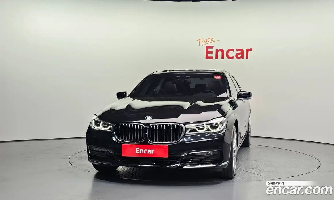 BMW 7 серия 2016 3.0 автомат (гидро), фото 3 BMW 7 серия 2016 3.0 автомат (гидро), фото 3