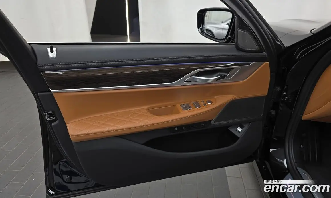 BMW 7 серия 2021 3.0 автомат (гидро), фото 14