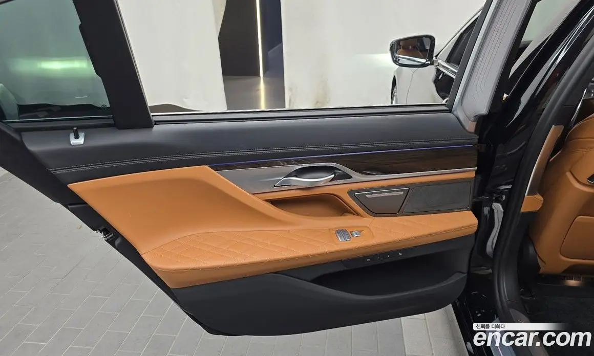 BMW 7 серия 2021 3.0 автомат (гидро), фото 15