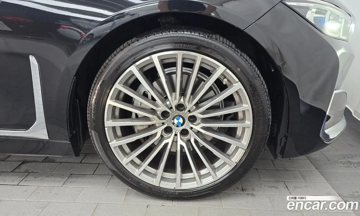 BMW 7 серия 2021 3.0 автомат (гидро), фото 7