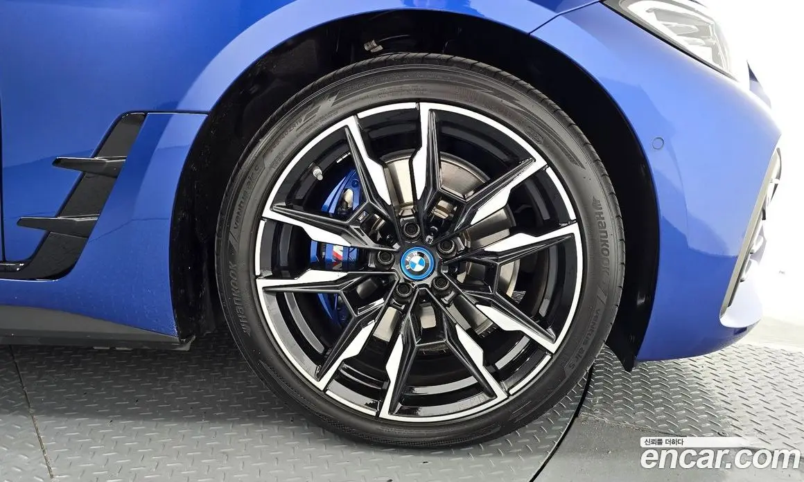 BMW i4 2023 0.2 автомат (гидро), фото 7 BMW i4 2023 0.2 автомат (гидро), фото 7