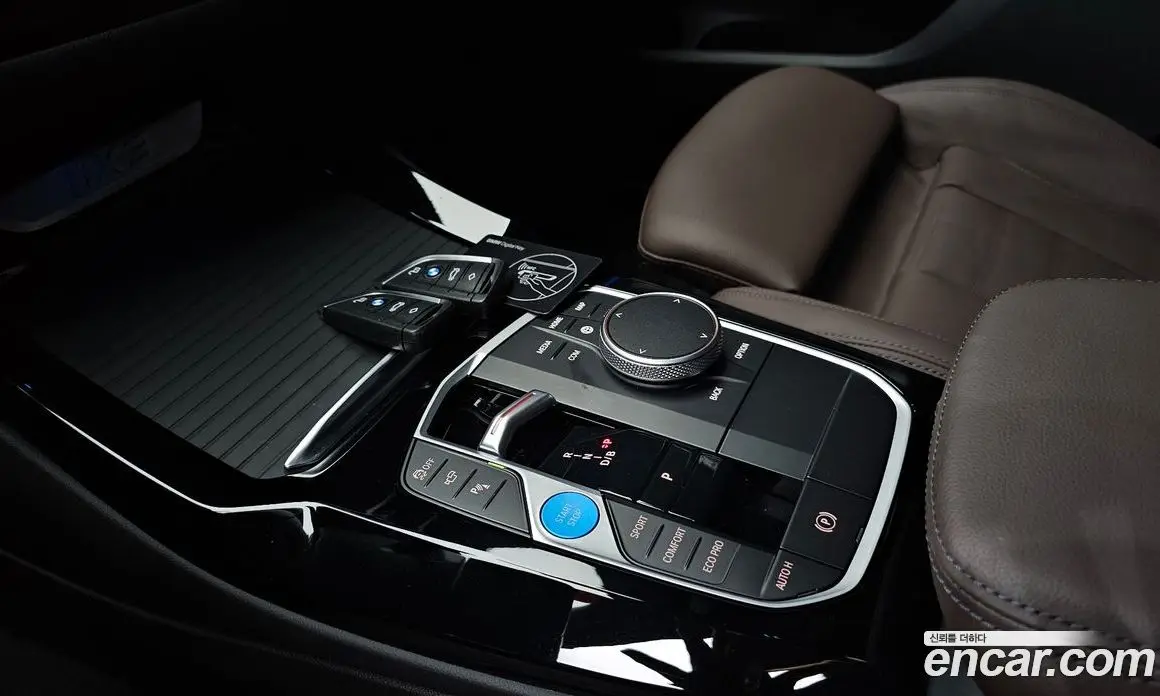 BMW iX3 2025 0.2 автомат (гидро), фото 12