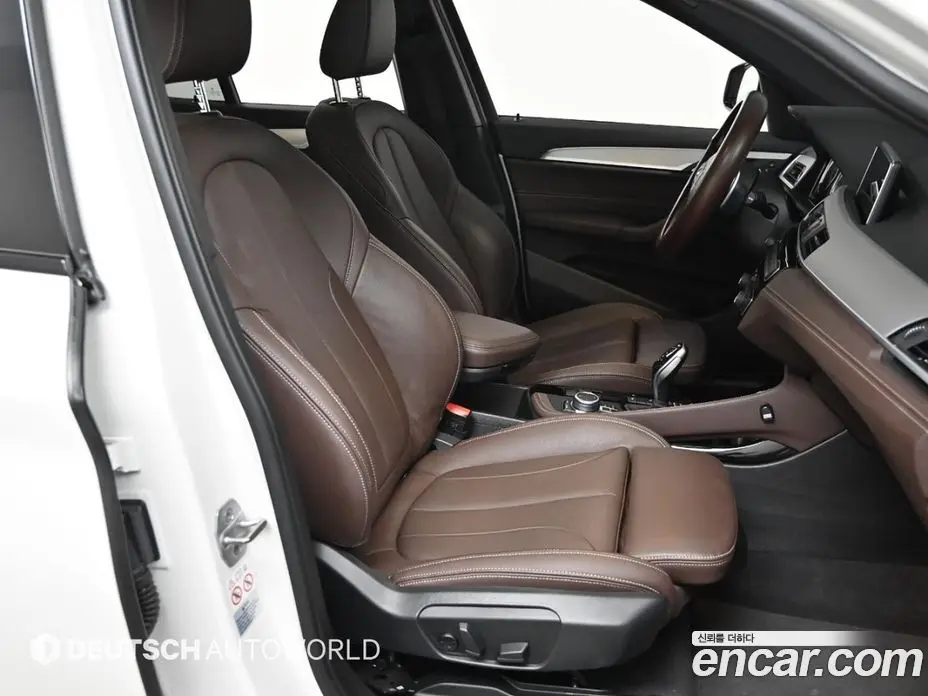 BMW X1 2022 2.0 автомат (гидро), фото 10 BMW X1 2022 2.0 автомат (гидро), фото 10