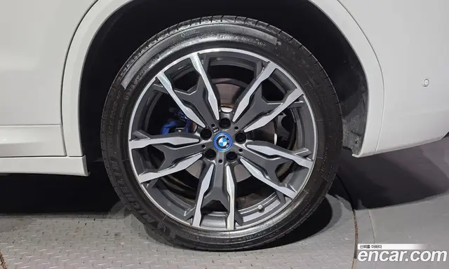 BMW X3 2023 2.0 автомат (гидро), миниатюра 6