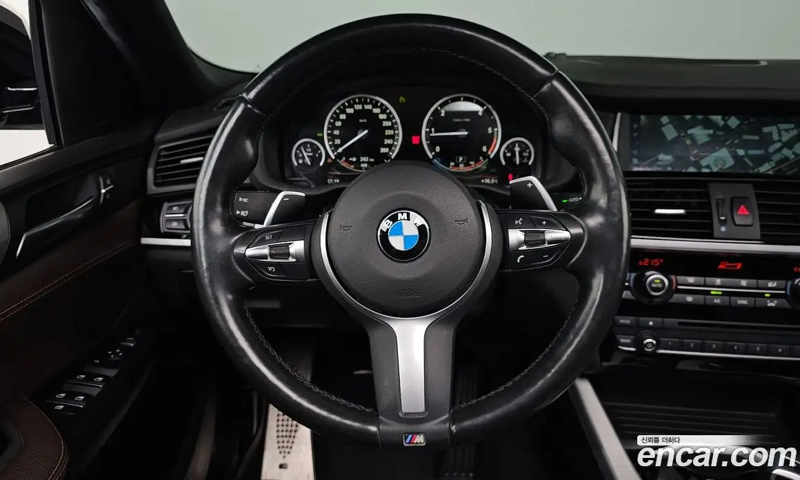 BMW X4 2018 2.0 автомат (гидро), фото 13